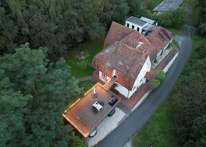 Klimaanlage, 5 Sterne Villa Bahnhoftraum, 333 qm, 1200qm Garten, virtueller Rundgang, Dachterrasse, Whirlpoolbadewanne