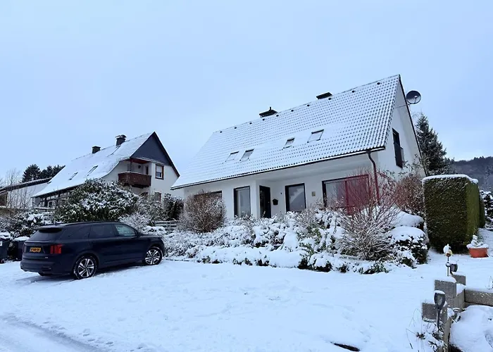 Family Home With Sauna, 12P